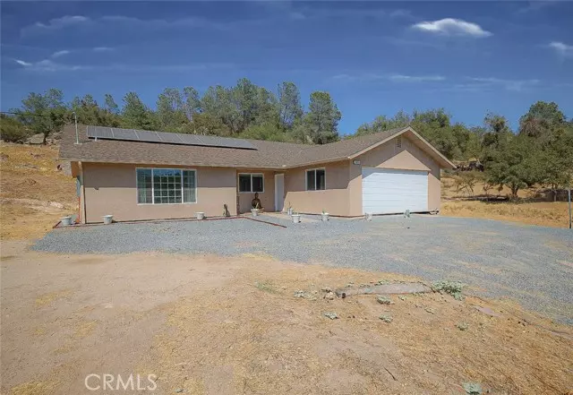 29215 Yosemite SPGS, Coarsegold, CA 93614