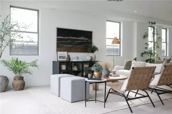 Newport Beach, CA 92663,2230 Newport BLD 301