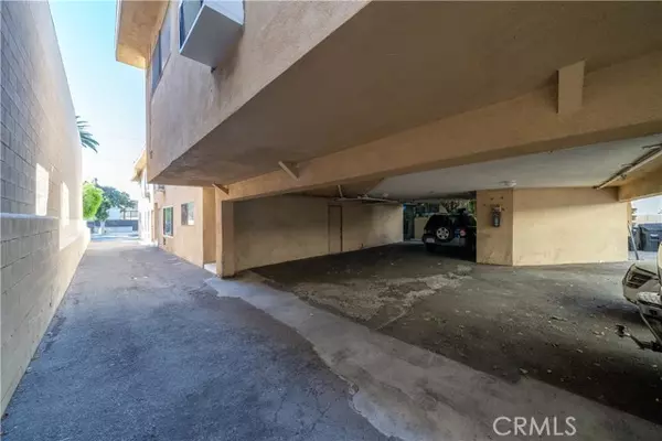 Van Nuys, CA 91406,16129 Cantlay ST