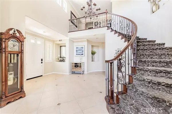 Corona, CA 92883,8656 Calle Canon RD