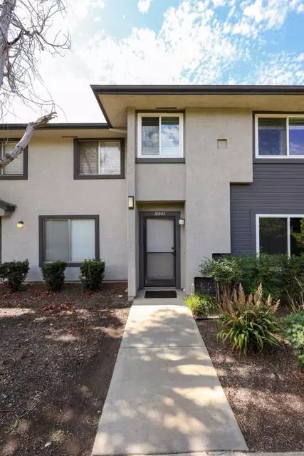 Santee, CA 92071,10643 King Phillip CT