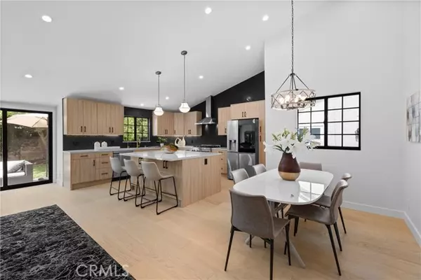 Encino, CA 91316,5711 Ostrom