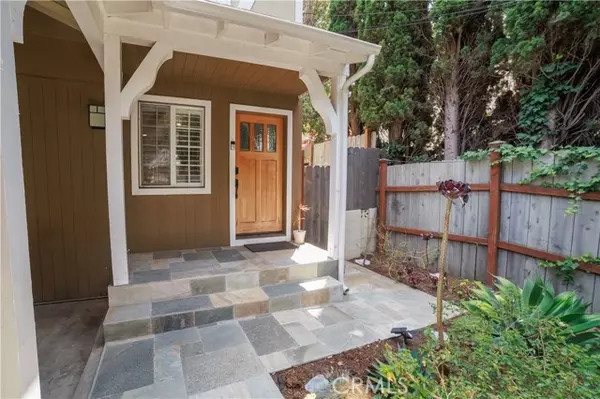 Los Angeles, CA 90077,1118 N Beverly Glen BLD