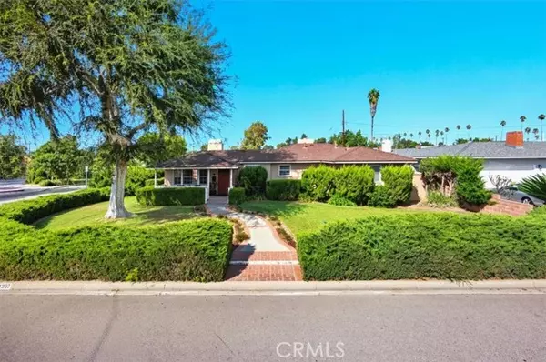 West Covina, CA 91790,1327 E Thelborn