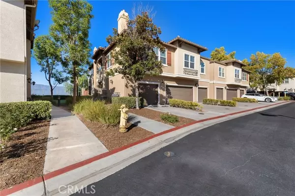 Lake Elsinore, CA 92532,15643 Vista Way 100