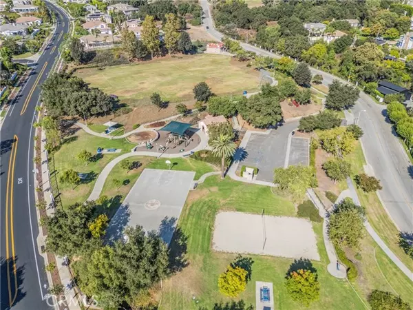 La Verne, CA 91750,2463 Abadejo