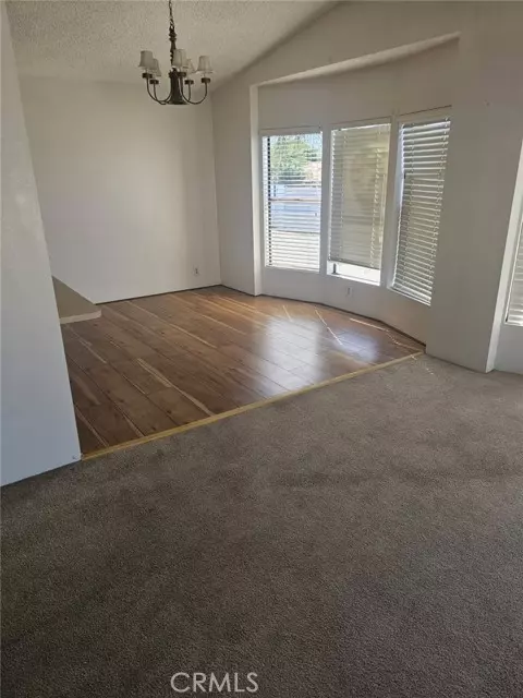 Hemet, CA 92543,530 W Devonshire AVE 36