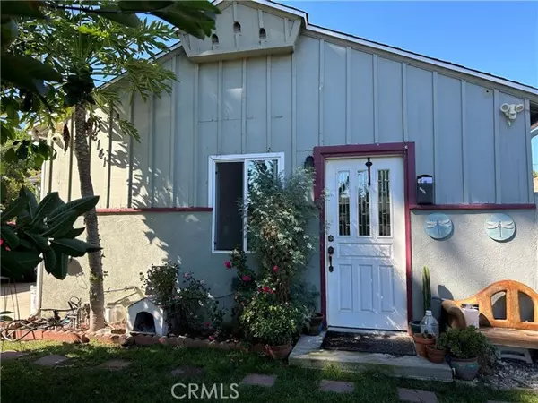 Reseda, CA 91335,8139 Etiwanda AVE