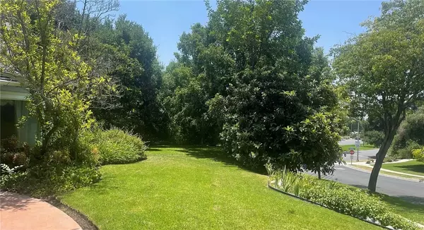 San Marino, CA 91108,1200 Oakwood