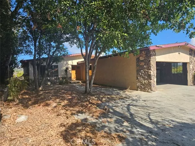 12790 Jolette, Granada Hills, CA 91344