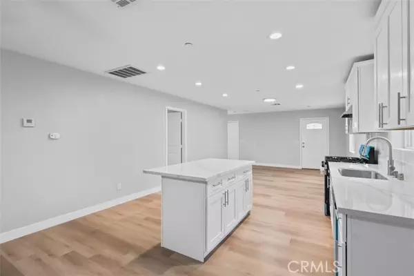 San Bernardino, CA 92411,1061 Tiajuana ST