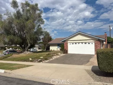 Lake Forest, CA 92630,24091 Birdrock DR