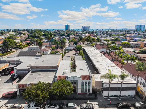 Long Beach, CA 90802,1738 E 4th 4