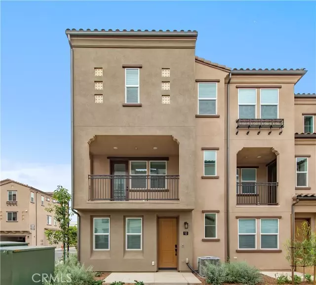 Anaheim, CA 92804,2215 W Orange Ave 12