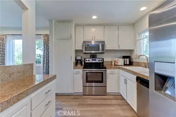 Laguna Woods, CA 92637,5368 Algarrobo 1G