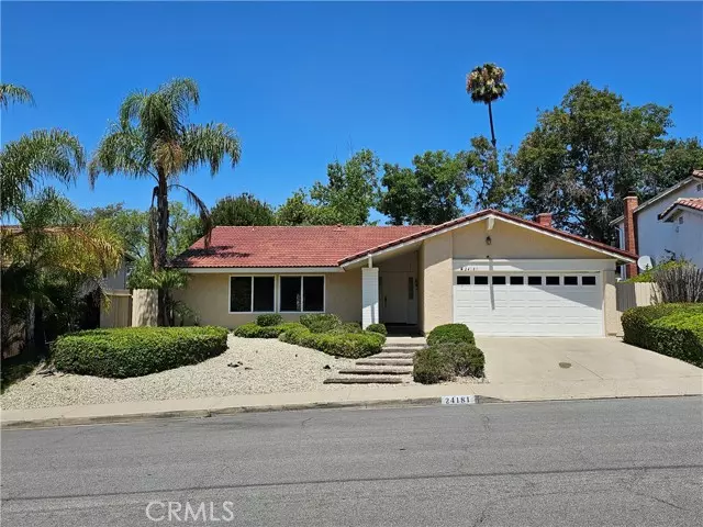 Mission Viejo, CA 92691,24181 Puerta De Luz