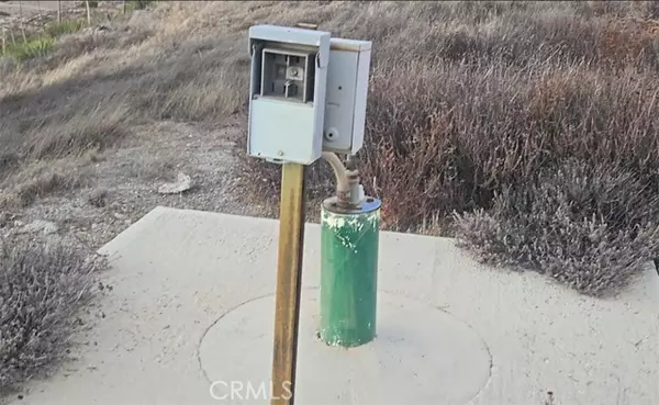 Acton, CA 93510,0 Vac/Sierra Hwy/Capland Dr.