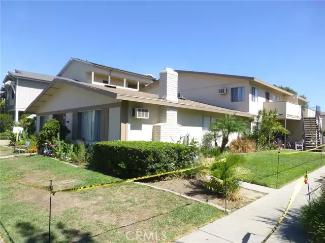 Fullerton, CA 92832,600 S FOR