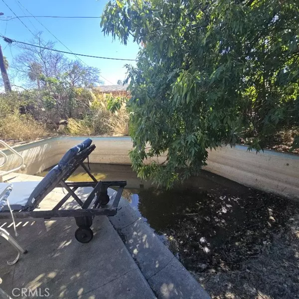 Winnetka, CA 91306,20656 Acre ST