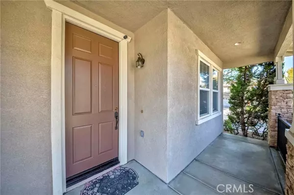 Fontana, CA 92336,15841 Snowy Peak LN