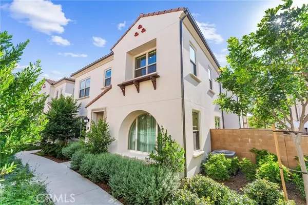 136 Newburry, Irvine, CA 92618