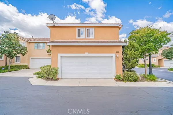 Valencia, CA 91354,24472 Montevista CIR