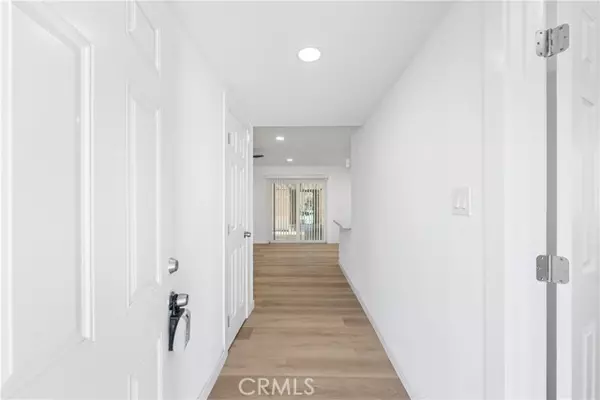 Lancaster, CA 93535,45449 3rd