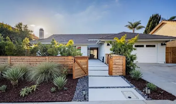 Encinitas, CA 92024,1848 Wandering RD