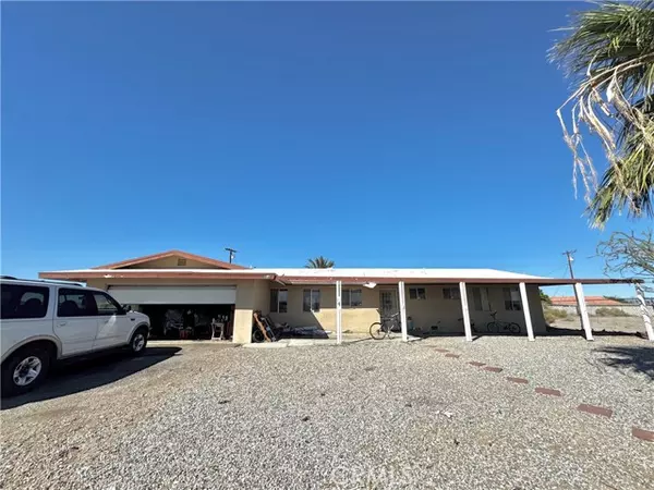 1084 Seaview AVE, Salton City, CA 92274