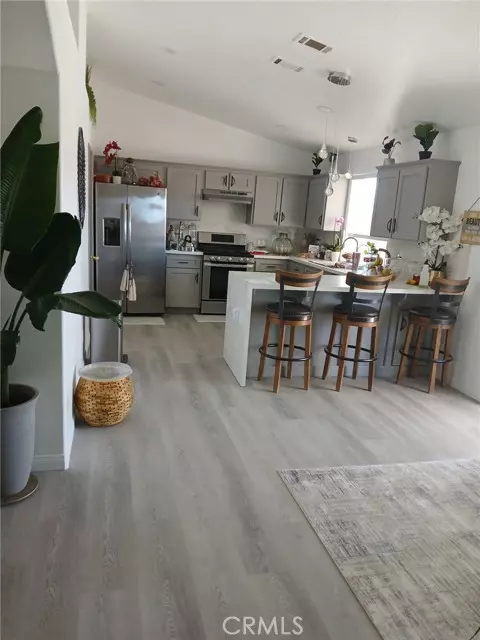 Apple Valley, CA 92307,21961 Thunderbird