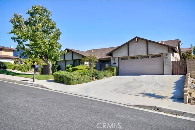27118 Vista Encantada, Valencia, CA 91354