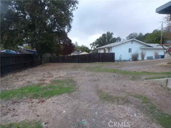 Clearlake, CA 95422,14385 Uhl