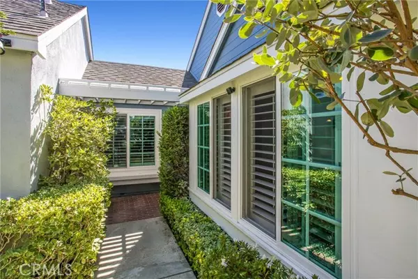 Mission Viejo, CA 92691,21055 Carob