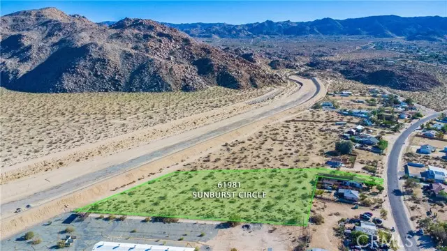 Joshua Tree, CA 92252,61981 Sunburst CIR