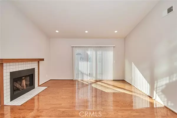 Irvine, CA 92614,36 Greenmoor