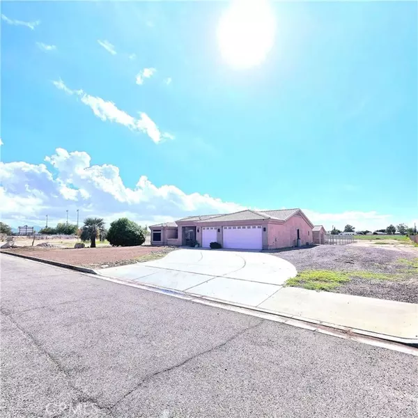 Blythe, CA 92225,11333 Desert Trailways