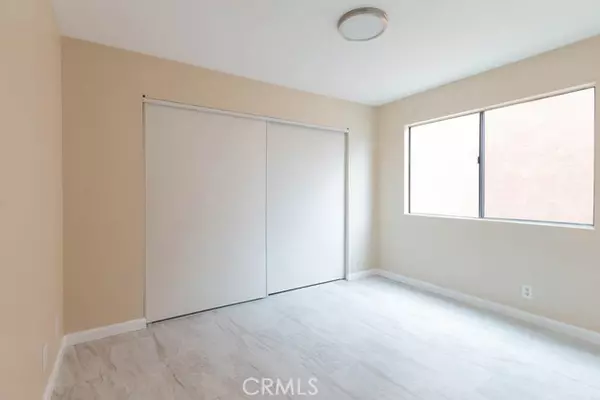 Long Beach, CA 90805,426 E Hullett