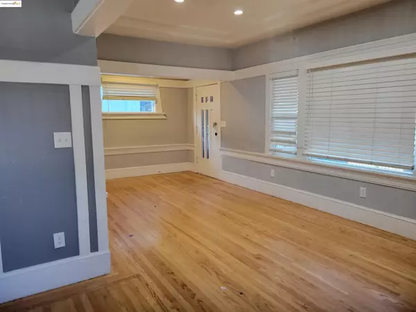 1464 35Th Ave, Oakland, CA 94601