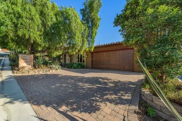 Solana Beach, CA 92075,825 Gonzales ST