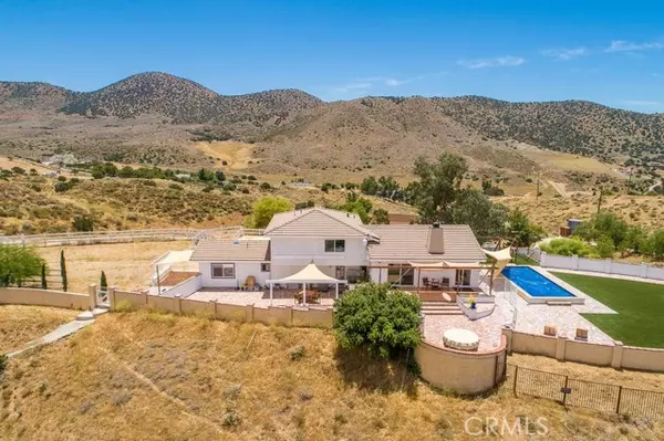 9175 Yucca HLS, Agua Dulce, CA 91390