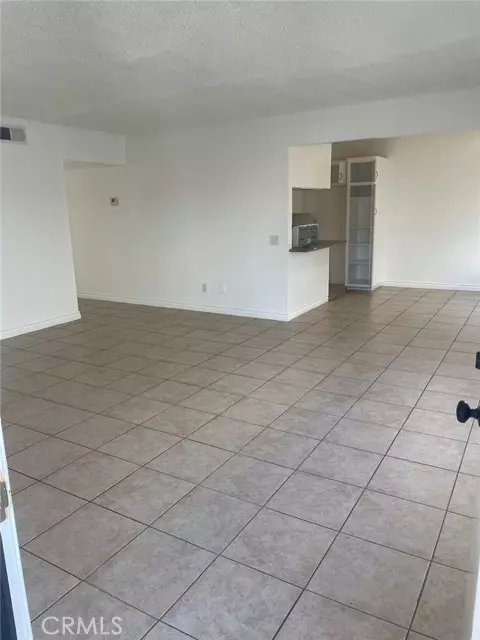 San Bernardino, CA 92404,3898 N Lugo D