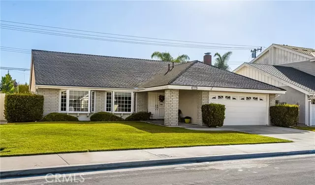 17532 Montbury, Huntington Beach, CA 92649