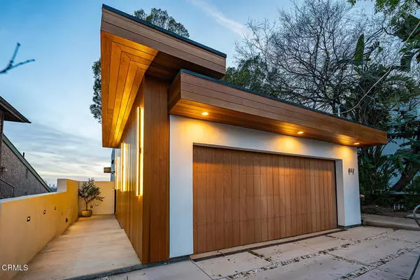 Los Angeles, CA 90065,812 W Avenue 37