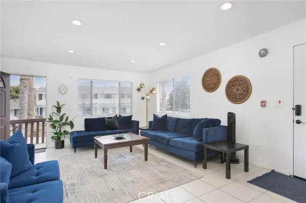 San Clemente, CA 92672,140 Avenida Algodon B