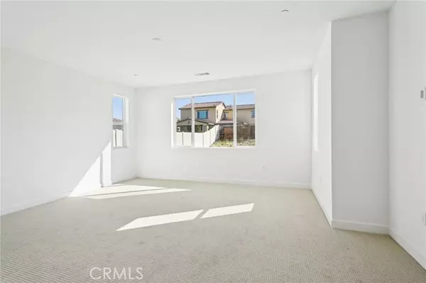 Palmdale, CA 93551,4040 Saddlewood DR