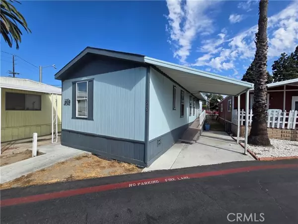 Garden Grove, CA 92840,12560 Haster ST 205