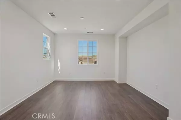 Palmdale, CA 93551,4032 Saddlewood DR