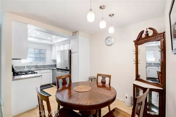 Anaheim, CA 92801,199 N Magnolia B