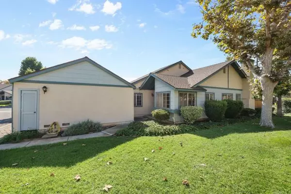 Escondido, CA 92027,2469 Turnbridge