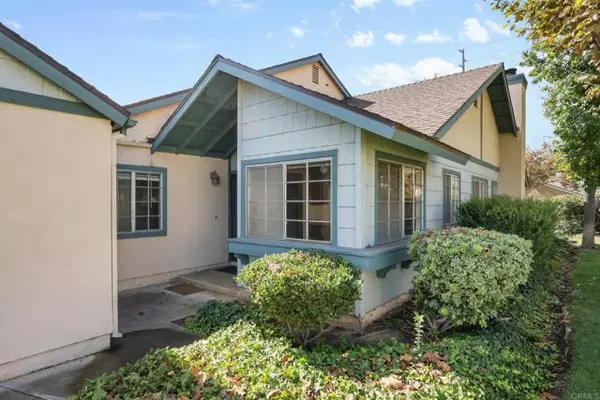 Escondido, CA 92027,2469 Turnbridge